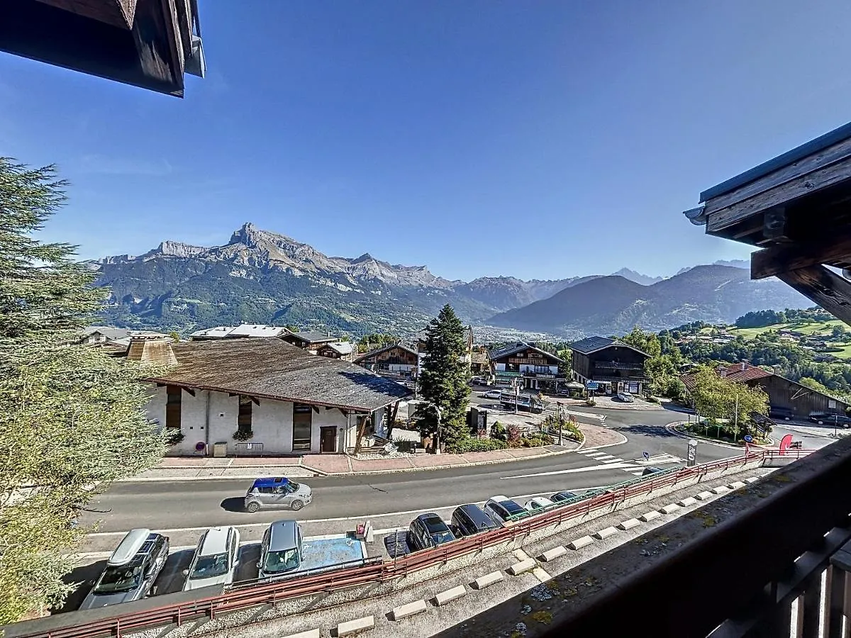 Superbe 3 Pieces Avec Balcons En Plein Coeur De Combloux - Parking, Wifi, Lave-Linge - Fr-1-560-106 Apartment