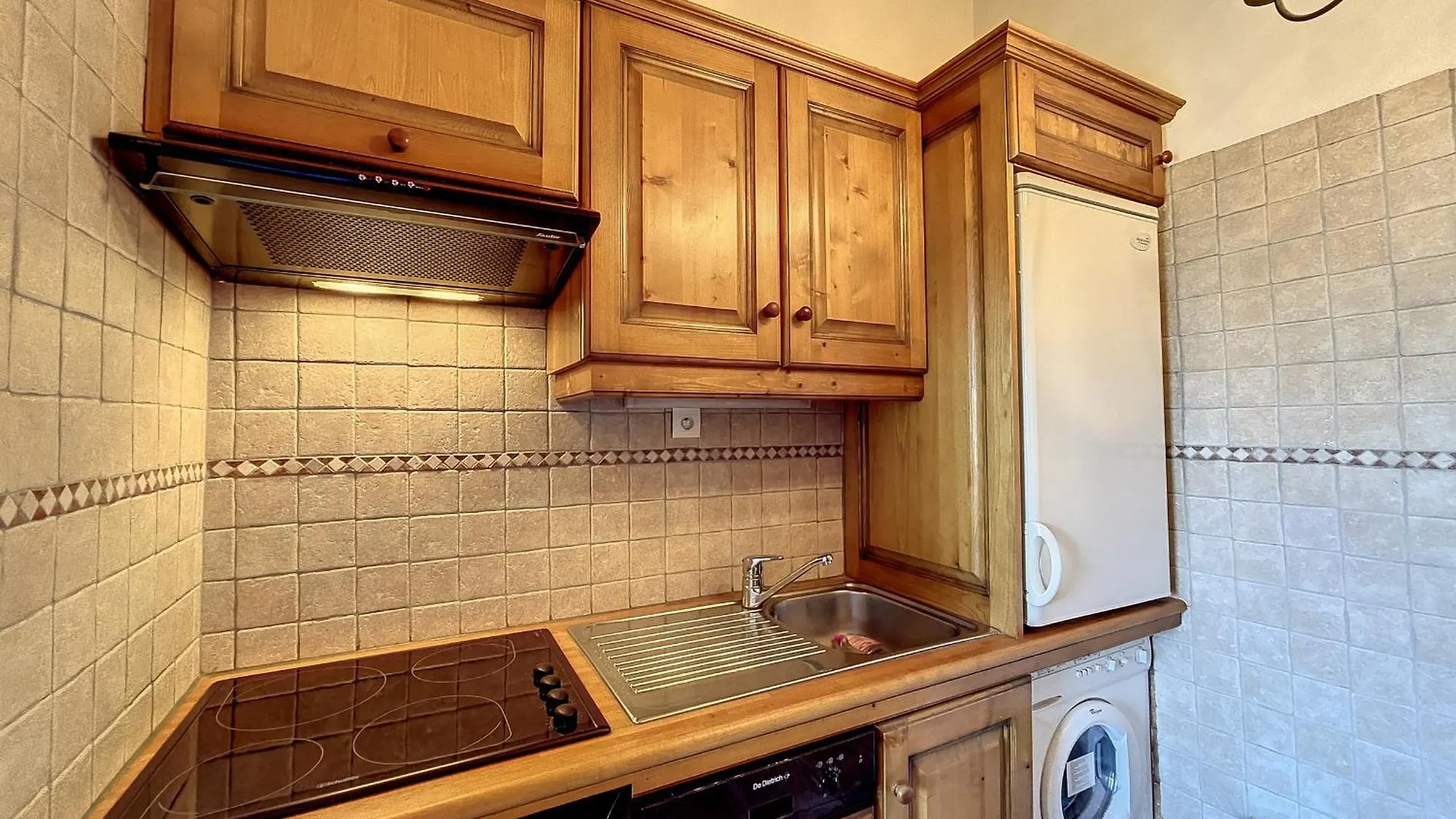 Superbe 3 Pieces Avec Balcons En Plein Coeur De Combloux - Parking, Wifi, Lave-Linge - Fr-1-560-106 Apartment 0*,  France